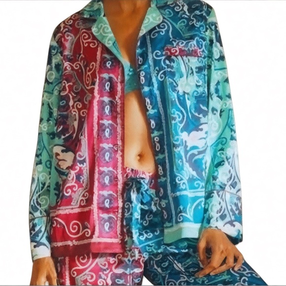 By Anthropologie Silky Artsy Abstract Printed Button Down Collard Pajama Top - Picture 1 of 13